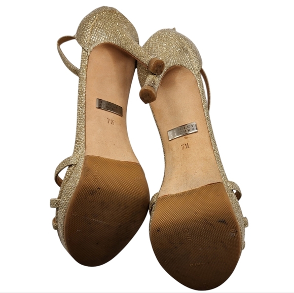 Badgley Mischka Gold Signify Platino Strappy Heels Size: 7.5 - Picture 5 of 8